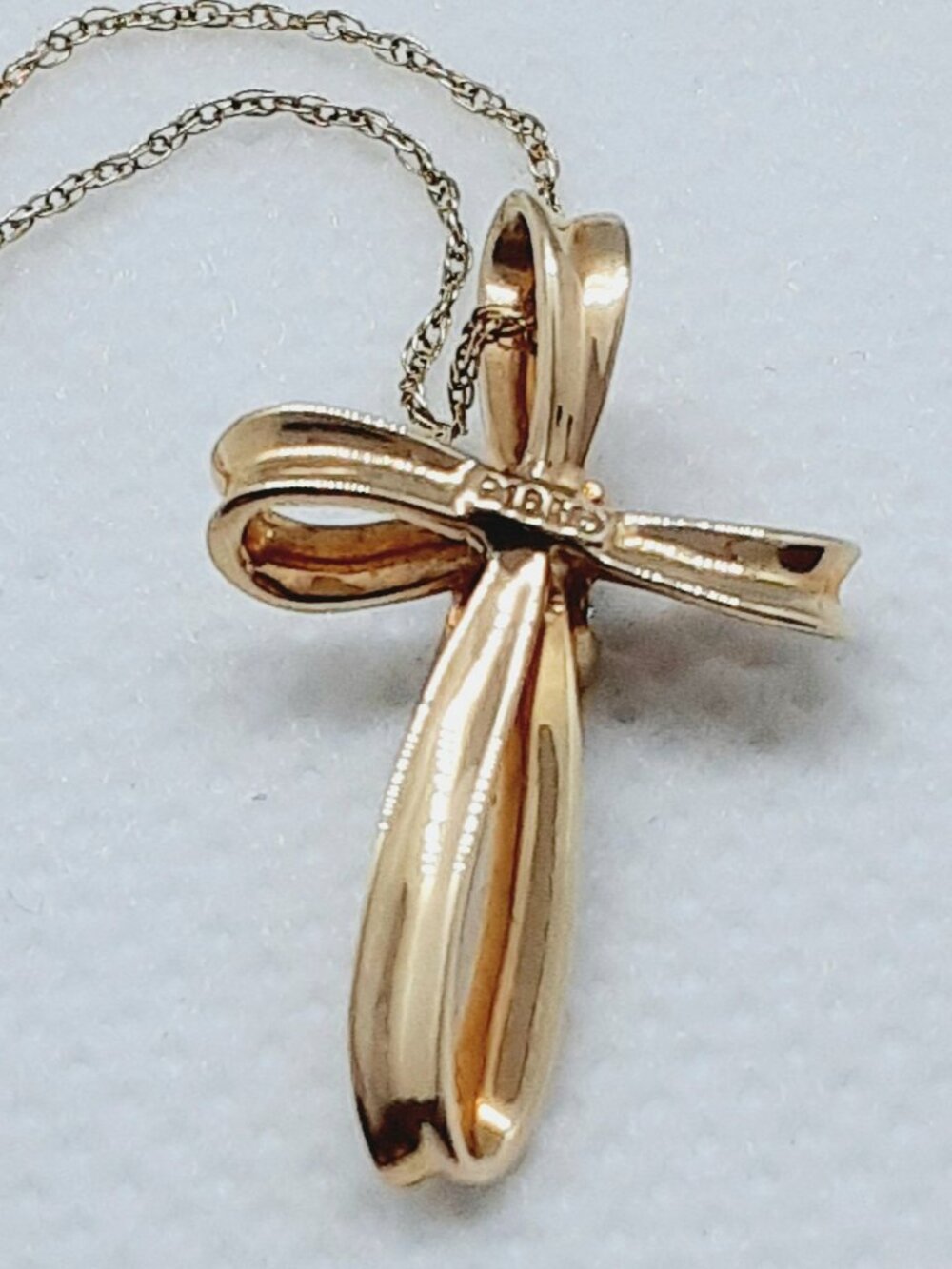 NEW 10kt yellow gold sapphire cross pendant - Picture 2 of 7